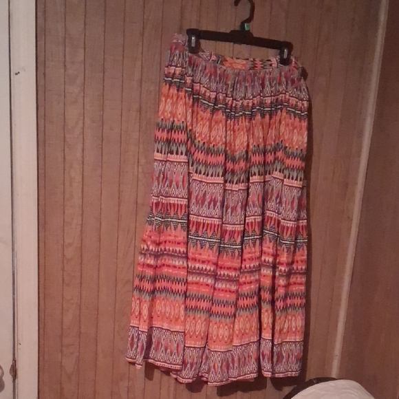 TravelSmith Vibrant Multicolor Maxi Skirt Set - Picture 1 of 5